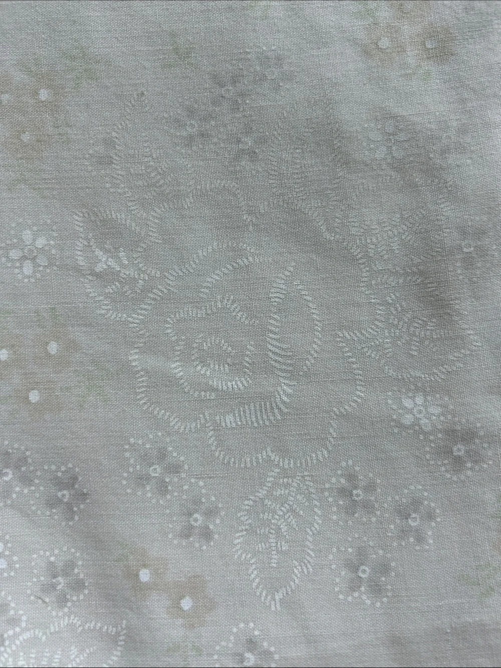 Vintage Cream Floral Cotton Pillowcases - Soft Beige & Light Green Accents